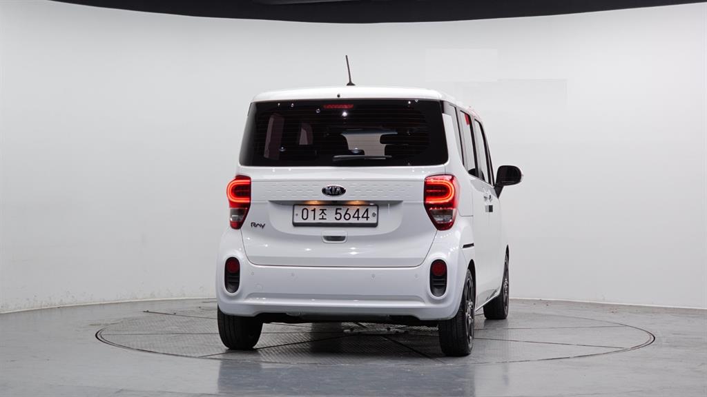 KIA Ray - Vista 4