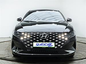 HYUNDAI Grandeur - Vista 2