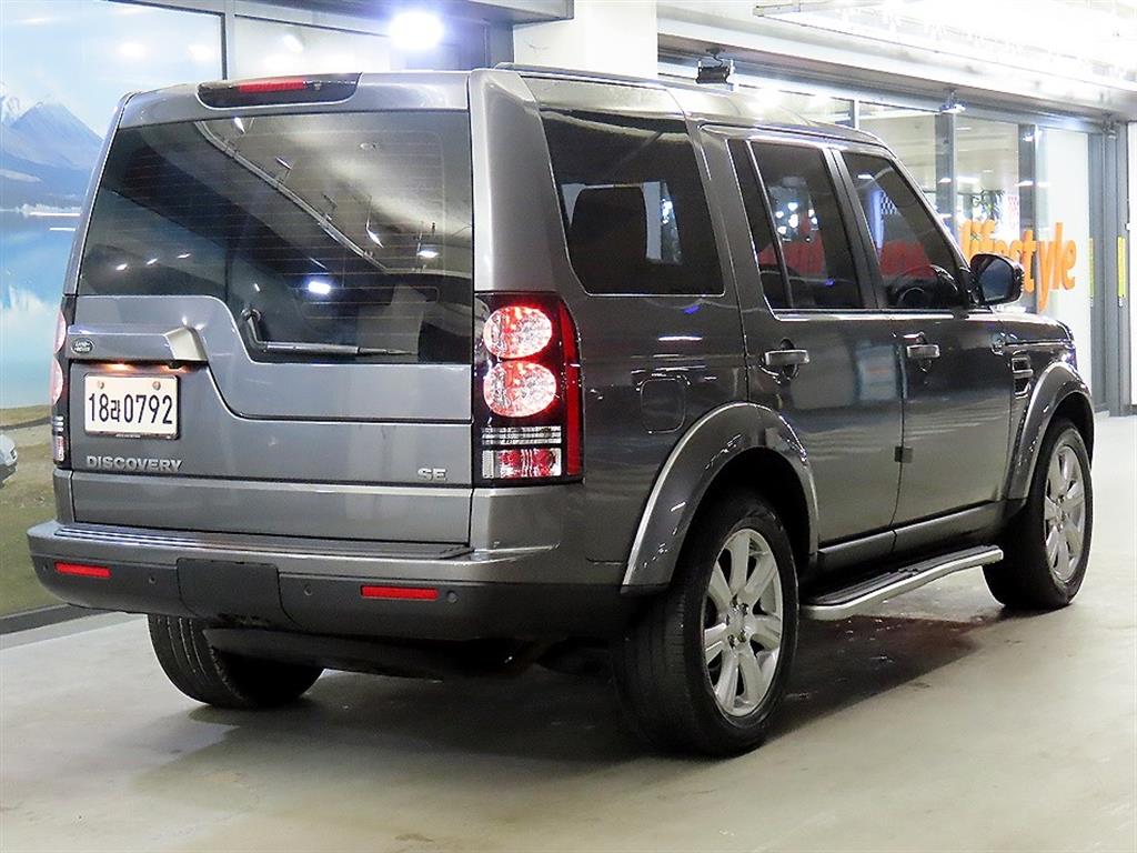 Land Rover Discovery - Vista 4