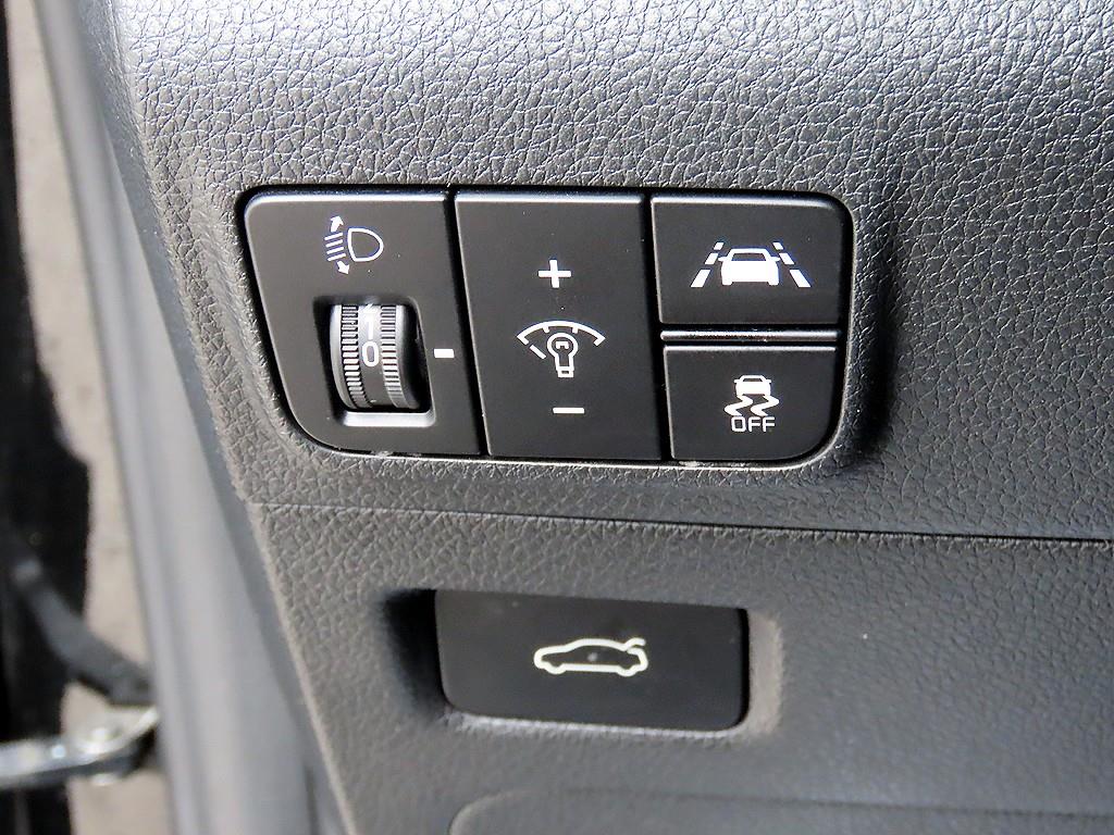 KIA K5 2022 Negro - Importación desde Corea - HF Imports Iquique - Foto 13