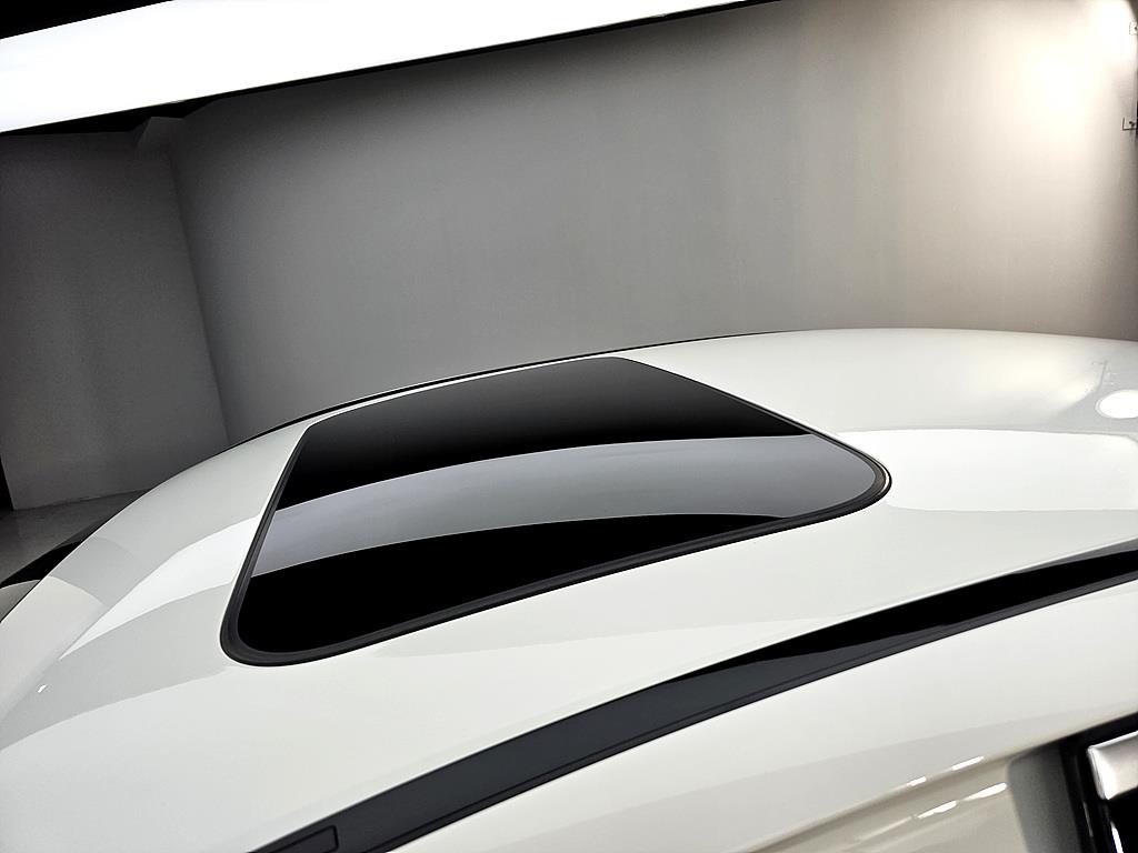 Mercedes Benz E class - Vista 11