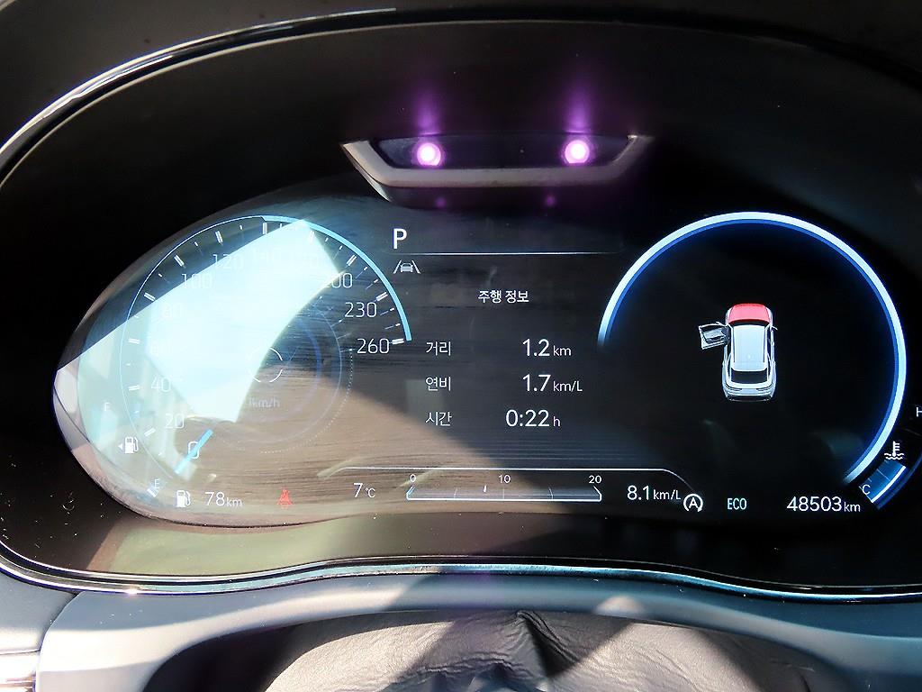 Genesis GV70 - Vista 9