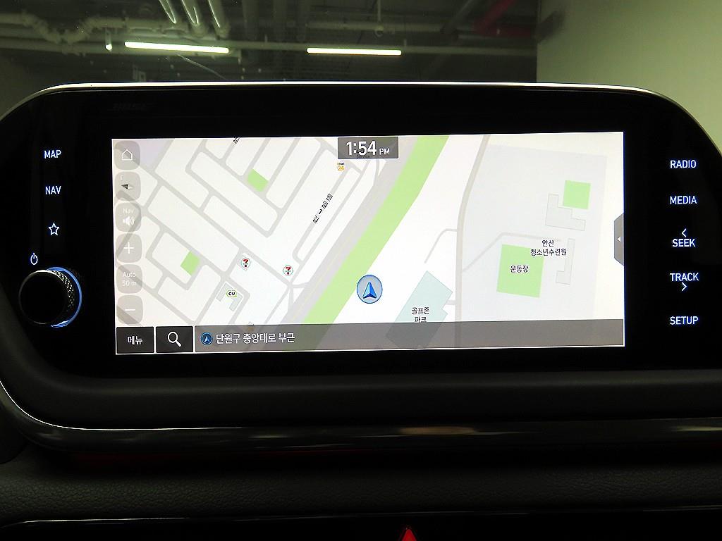 HYUNDAI Sonata - Vista 9