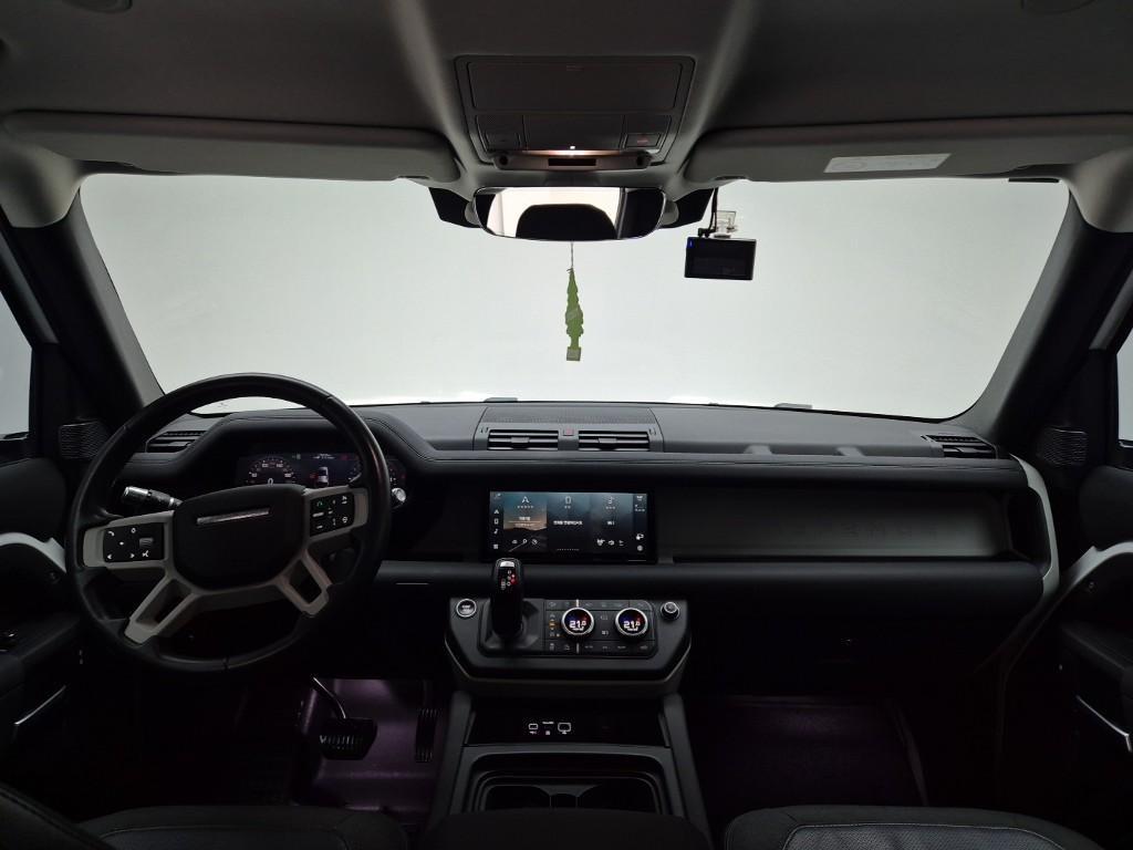 Land Rover Defender - Vista 5