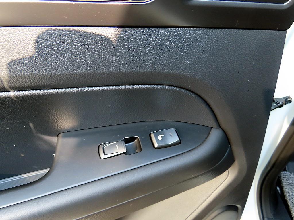 Ssangyong Rexton 2022 Blanco - Importación desde Corea - HF Imports Iquique - Foto 17