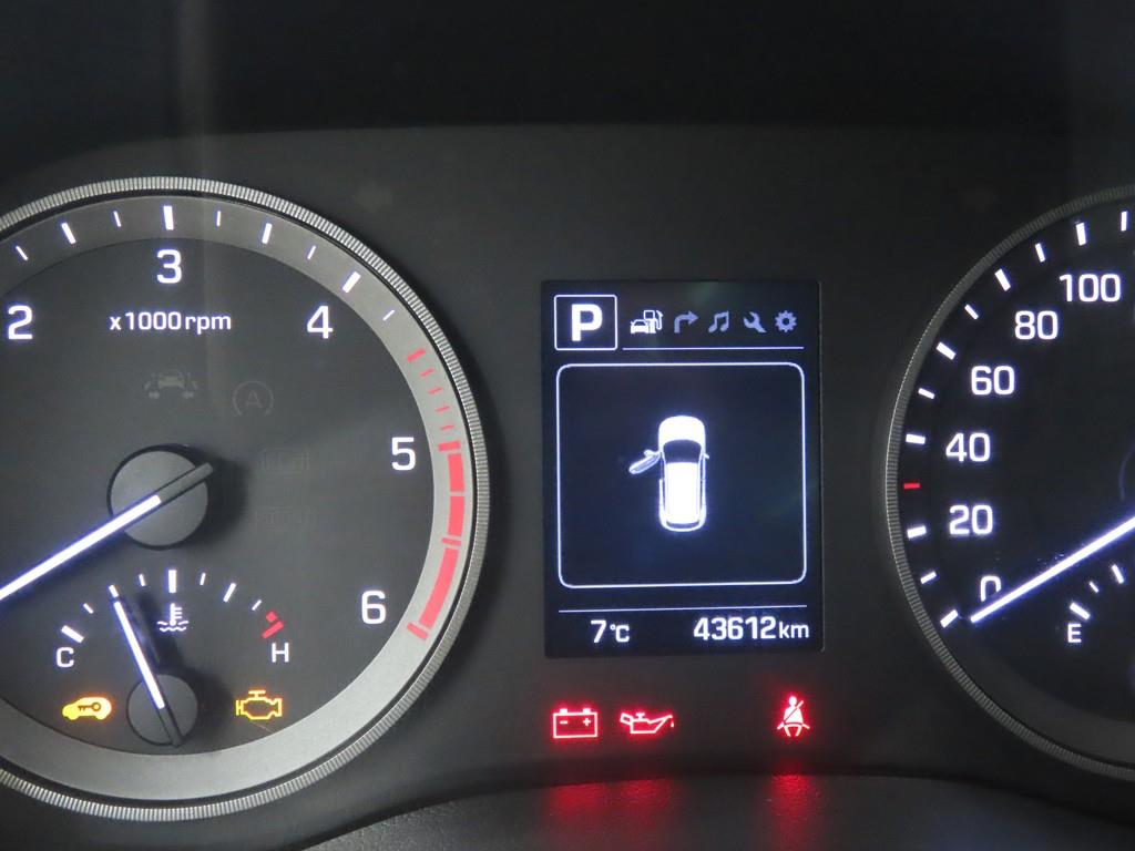 HYUNDAI Tucson - Vista 8