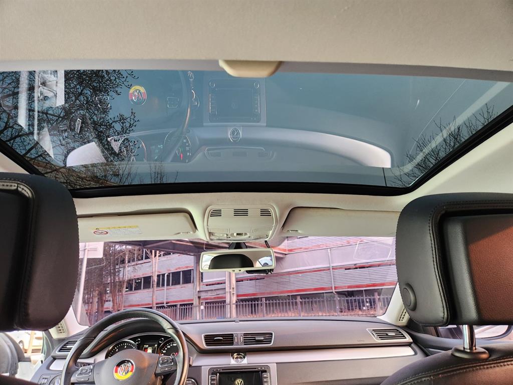 Volkswagen CC - Vista 9