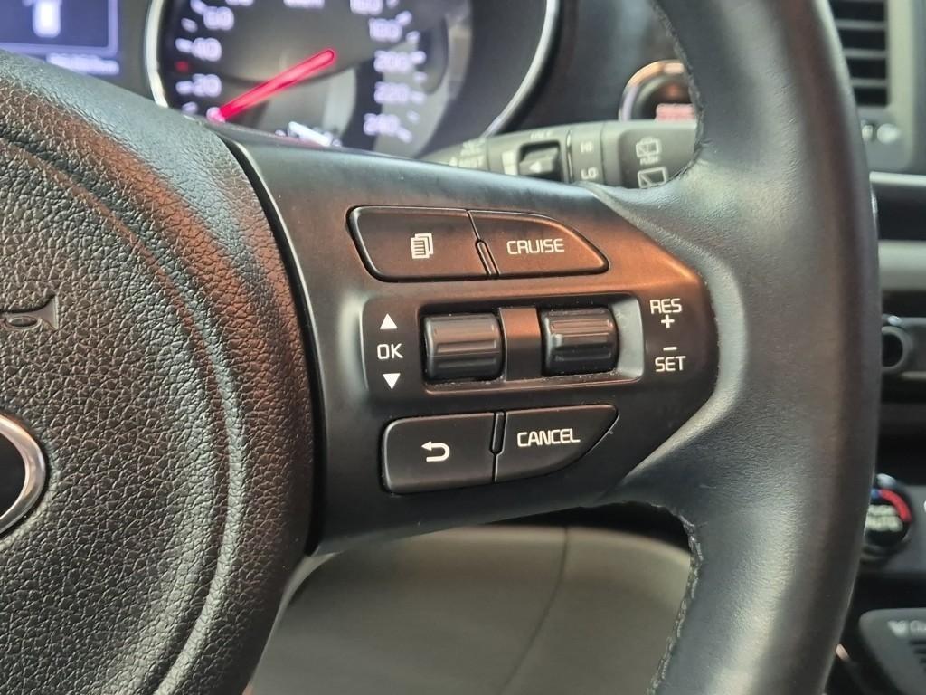 KIA Carnival 2017 Gris - Importación desde Corea - HF Imports Iquique - Foto 17