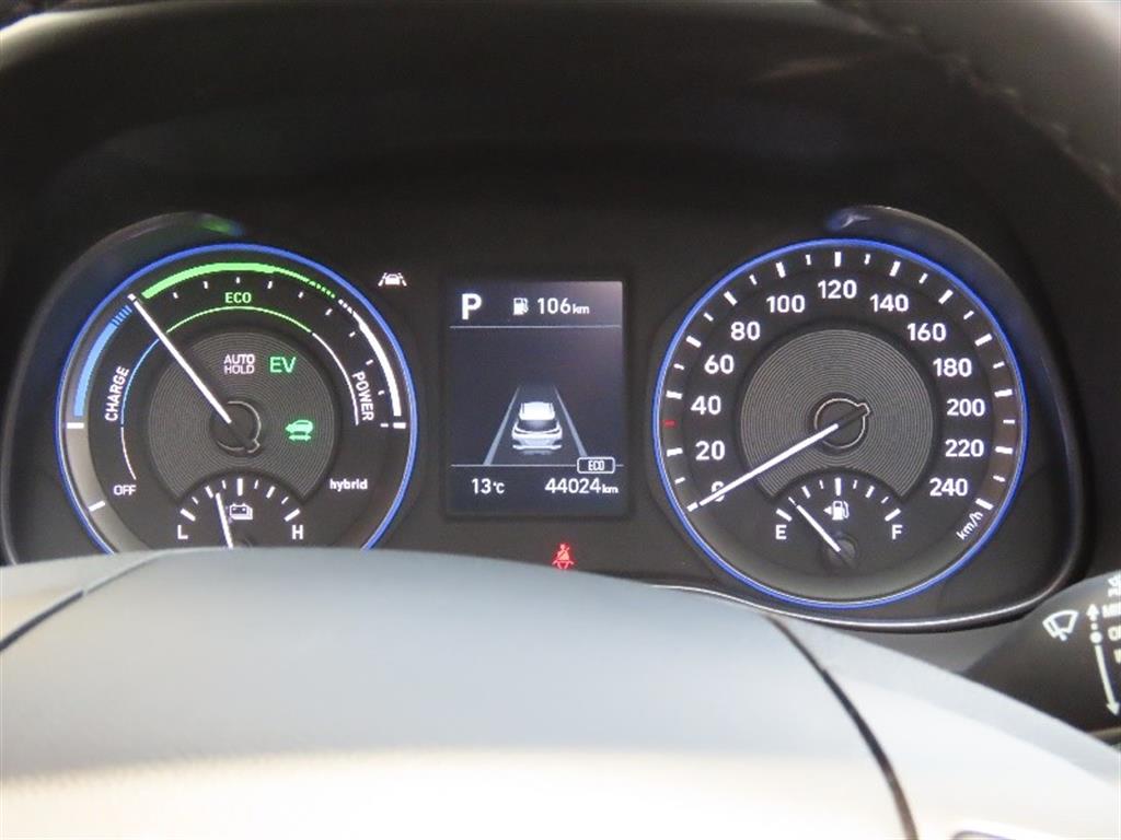 HYUNDAI Kona - Vista 9