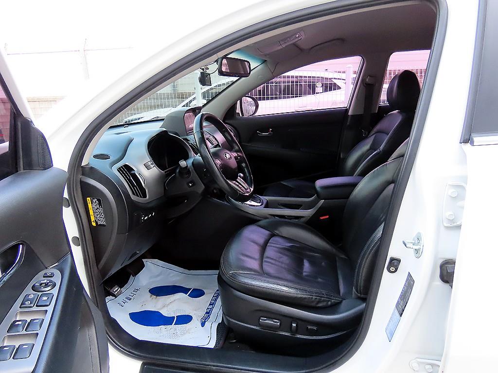 KIA Sportage - Vista 5