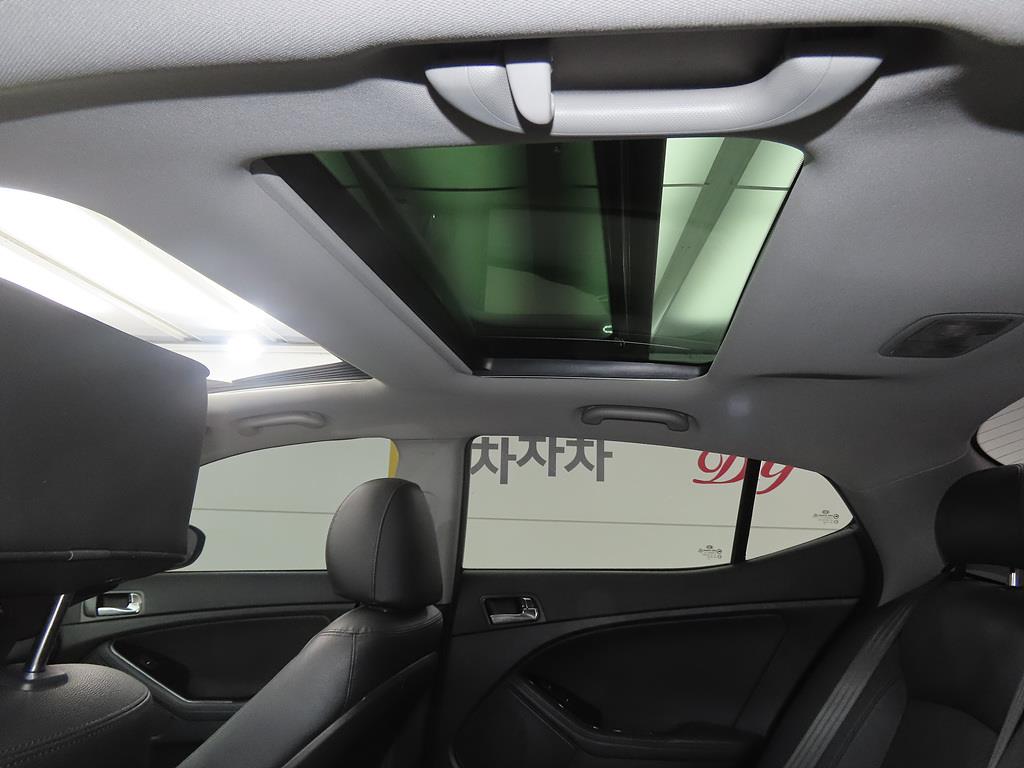 KIA K5 2014 Negro - Importación desde Corea - HF Imports Iquique - Foto 14