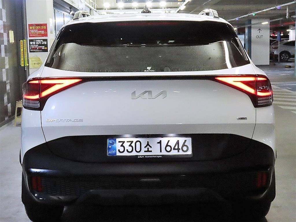 KIA Sportage - Vista 5