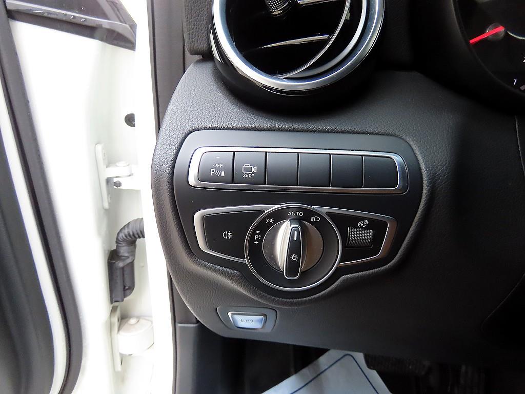 Mercedes Benz GLC Class - Vista 11