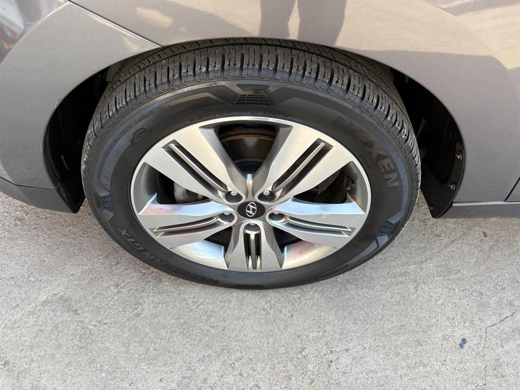 HYUNDAI Tucson - Vista 7