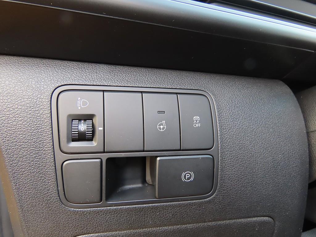 HYUNDAI Staria - Vista 11