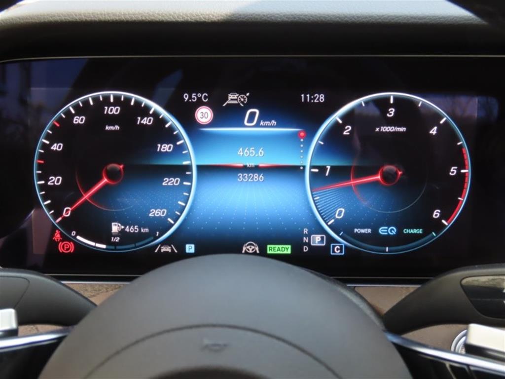 Mercedes Benz E class - Vista 9