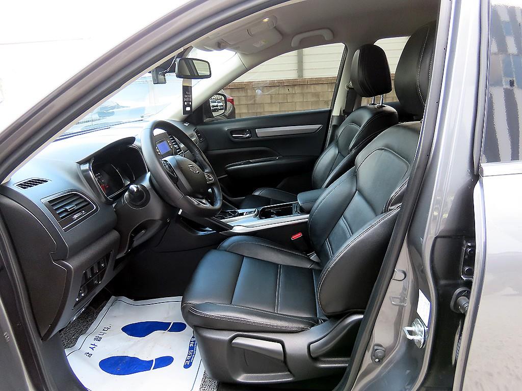 SAMSUNG QM6 - Vista 5