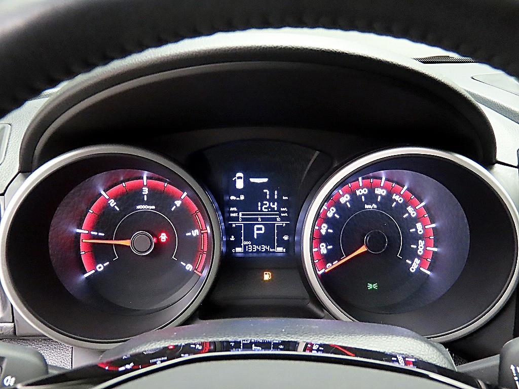 Ssangyong Tivoli - Vista 8