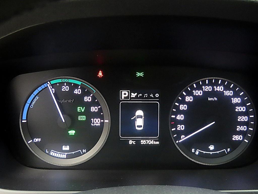 HYUNDAI Sonata - Vista 8