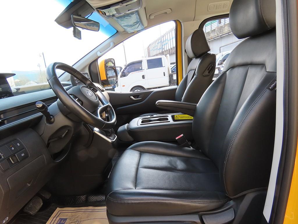 HYUNDAI Staria - Vista 7