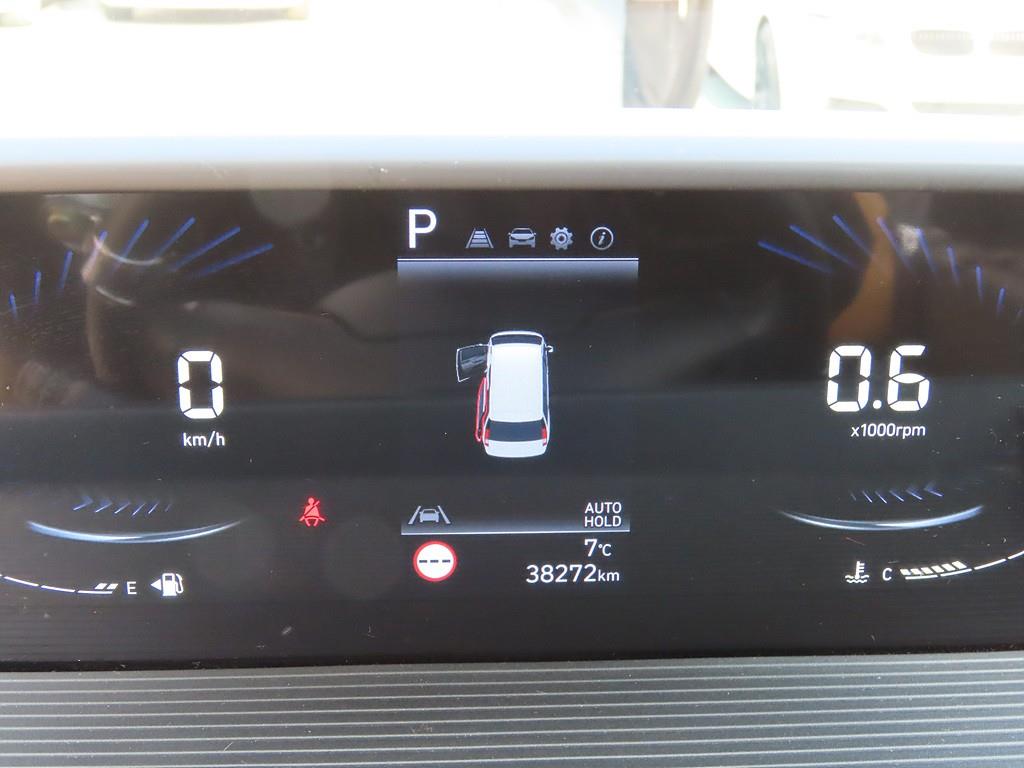 HYUNDAI Staria - Vista 9