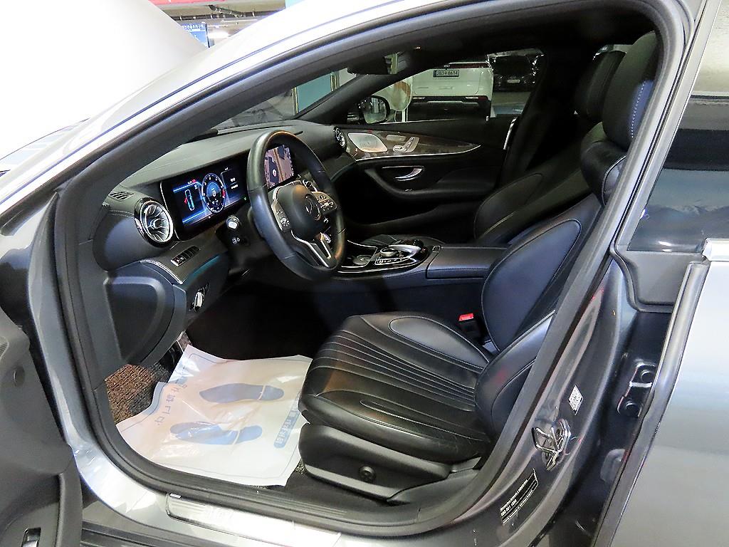 Mercedes Benz CLS Class - Vista 6