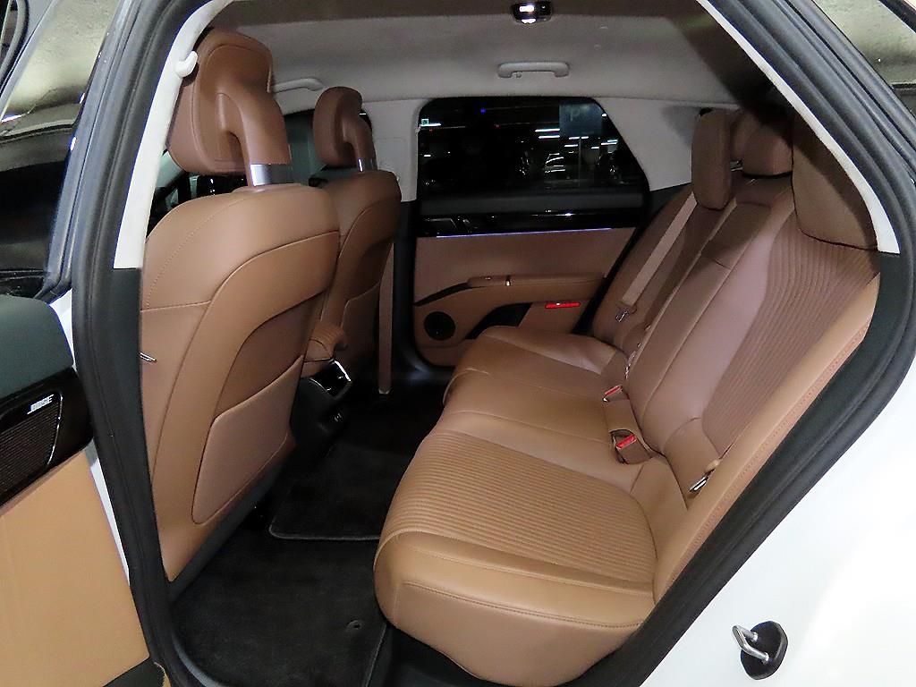 HYUNDAI Grandeur - Vista 7