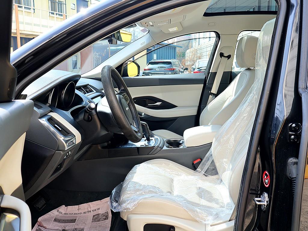 Jaguar E-PACE 2018 Negro - Importación desde Corea - HF Imports Iquique - Foto 11