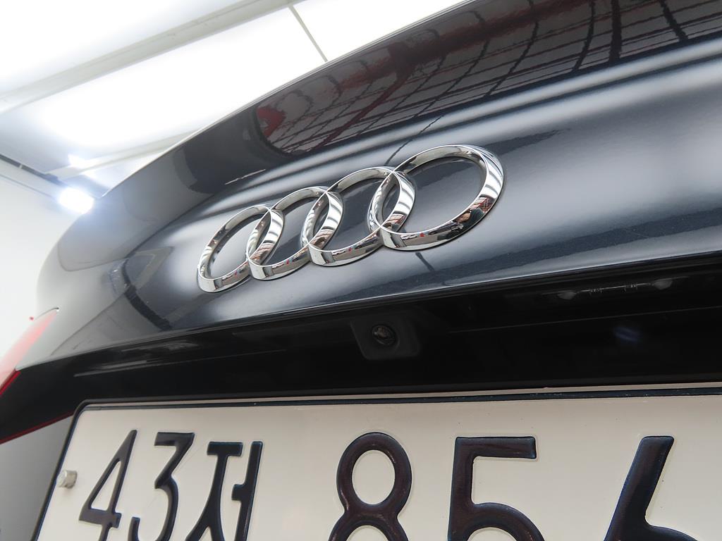 Audi A4 2015 Azul - Importación desde Corea - HF Imports Iquique - Foto 17