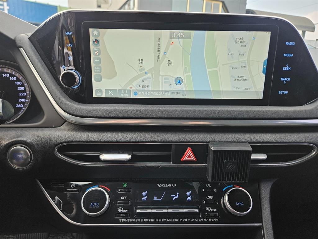 HYUNDAI Sonata - Vista 11