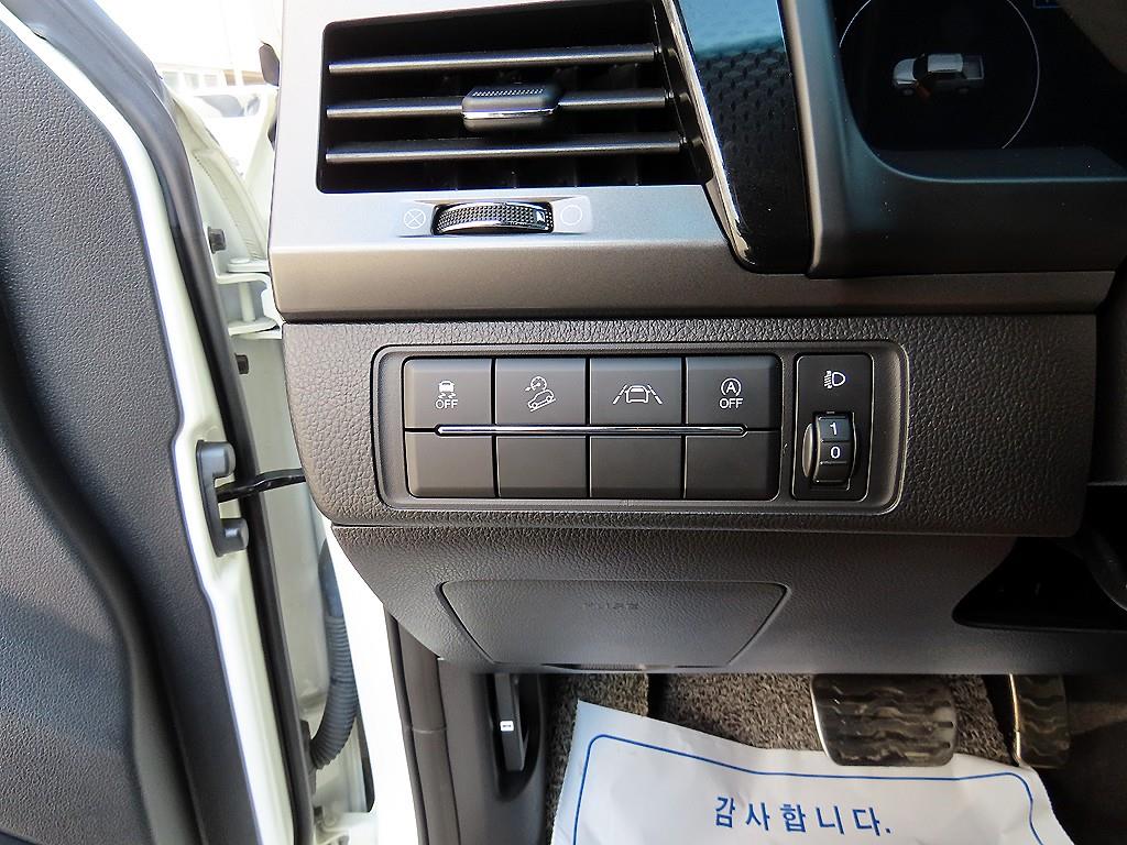 Ssangyong Rexton - Vista 12