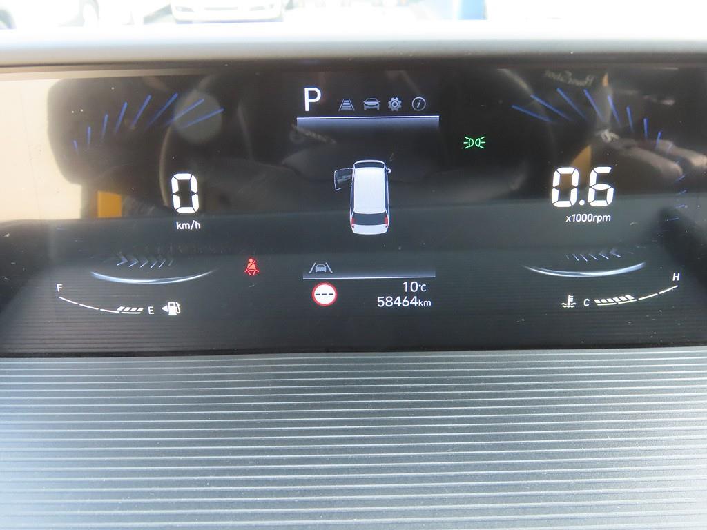 HYUNDAI Staria - Vista 8