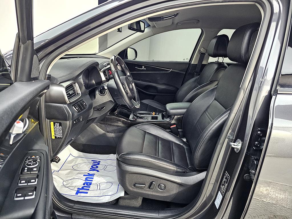 KIA Sorento - Vista 8