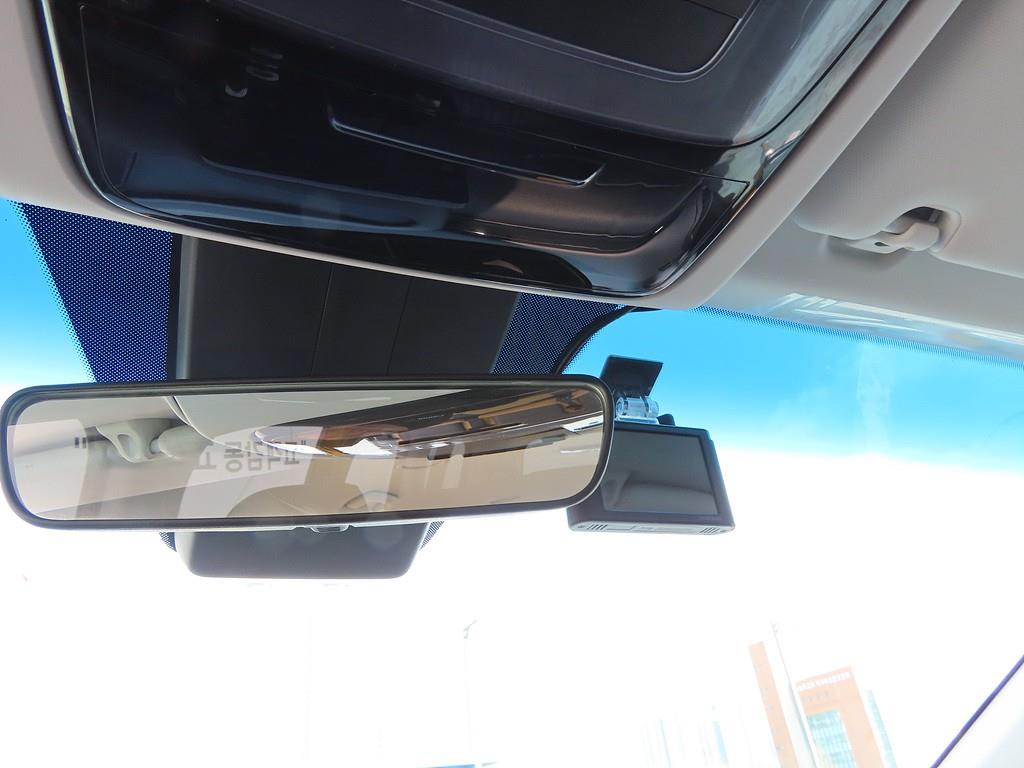 HYUNDAI Staria 2023 Amarillo - Importación desde Corea - HF Imports Iquique - Foto 17