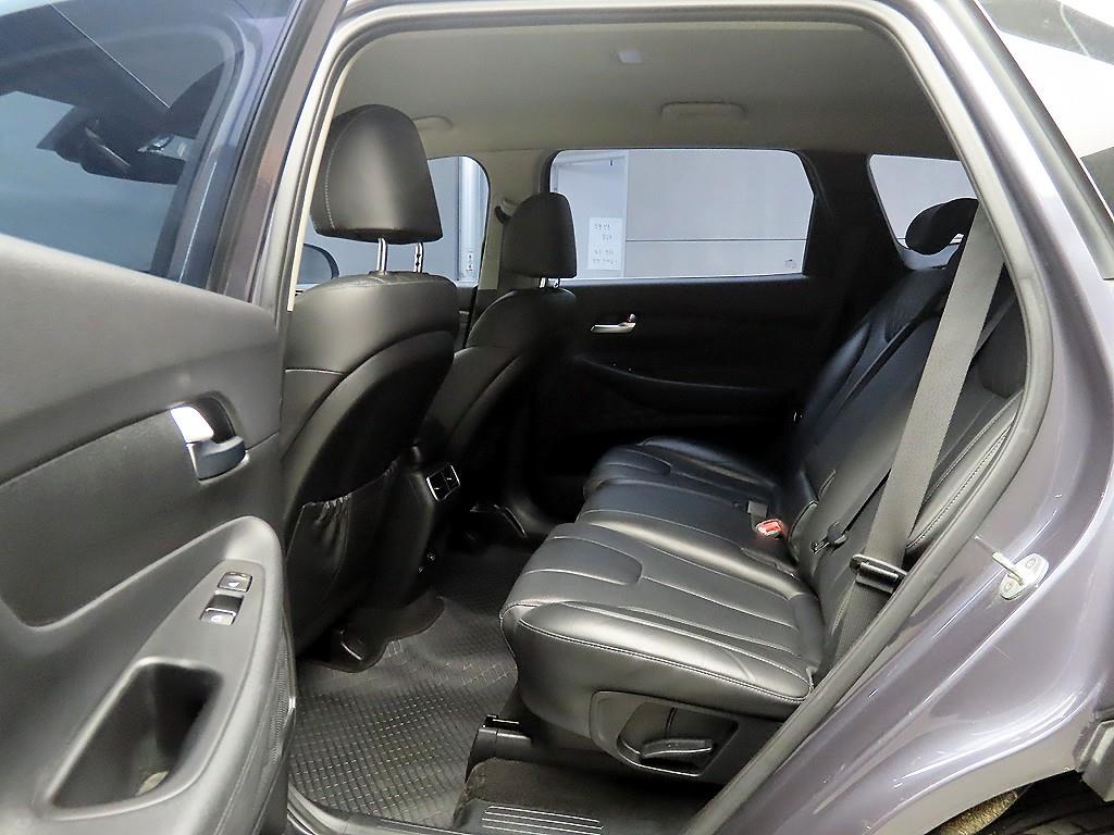 HYUNDAI Santa Fe - Vista 6