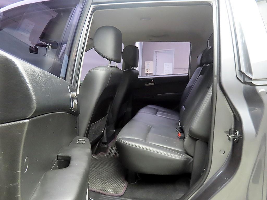 Ssangyong Korando - Vista 6