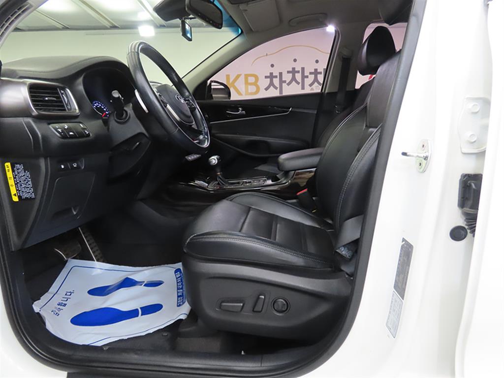 KIA Sorento - Vista 5
