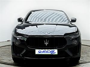 Maserati Levante - Vista 2