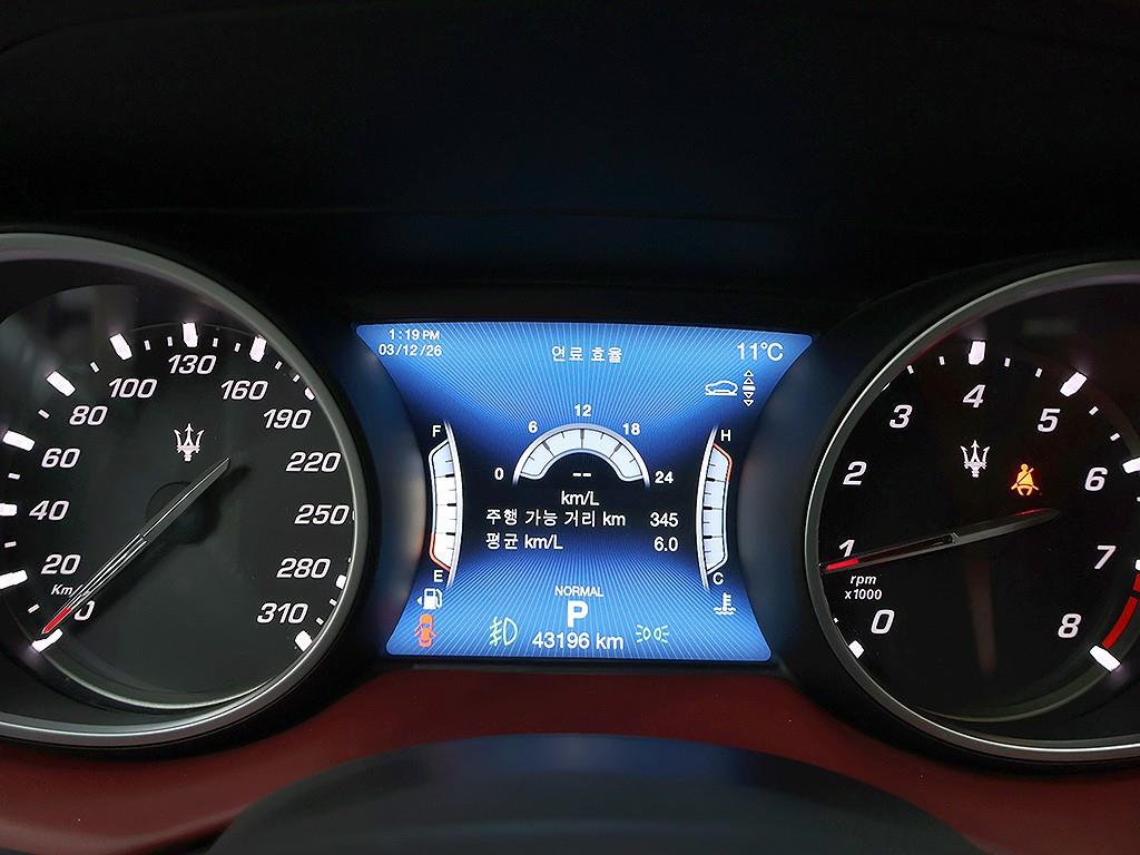 Maserati Levante - Vista 11