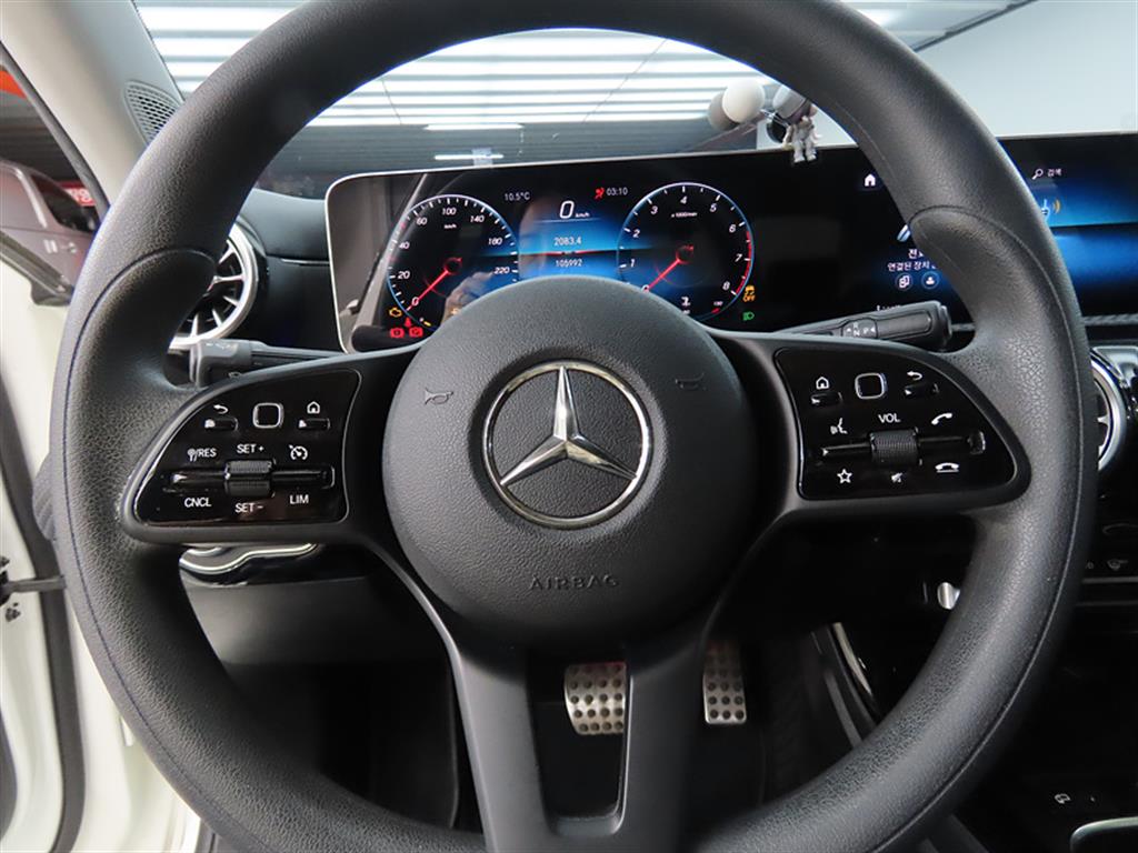 Mercedes Benz A Class - Vista 8