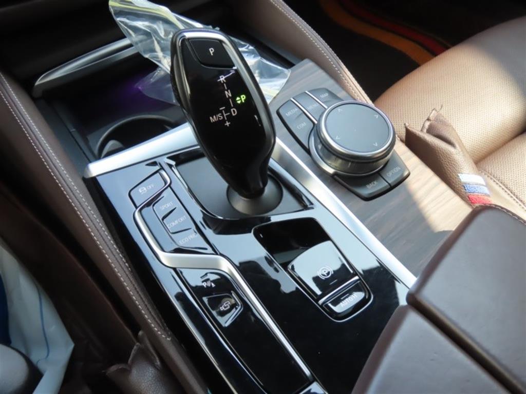 BMW 5 Series - Vista 11