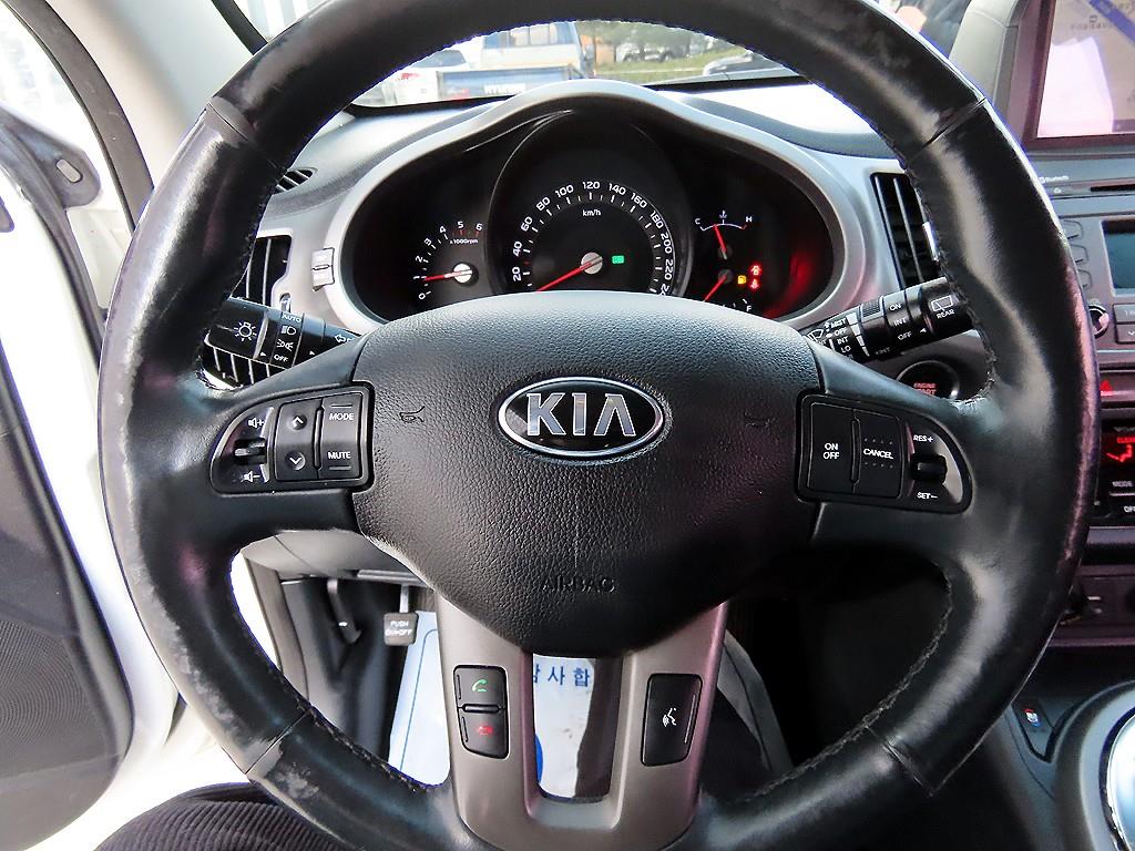 KIA Sportage - Vista 8