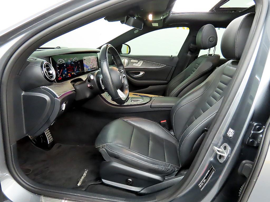 Mercedes Benz E class - Vista 5