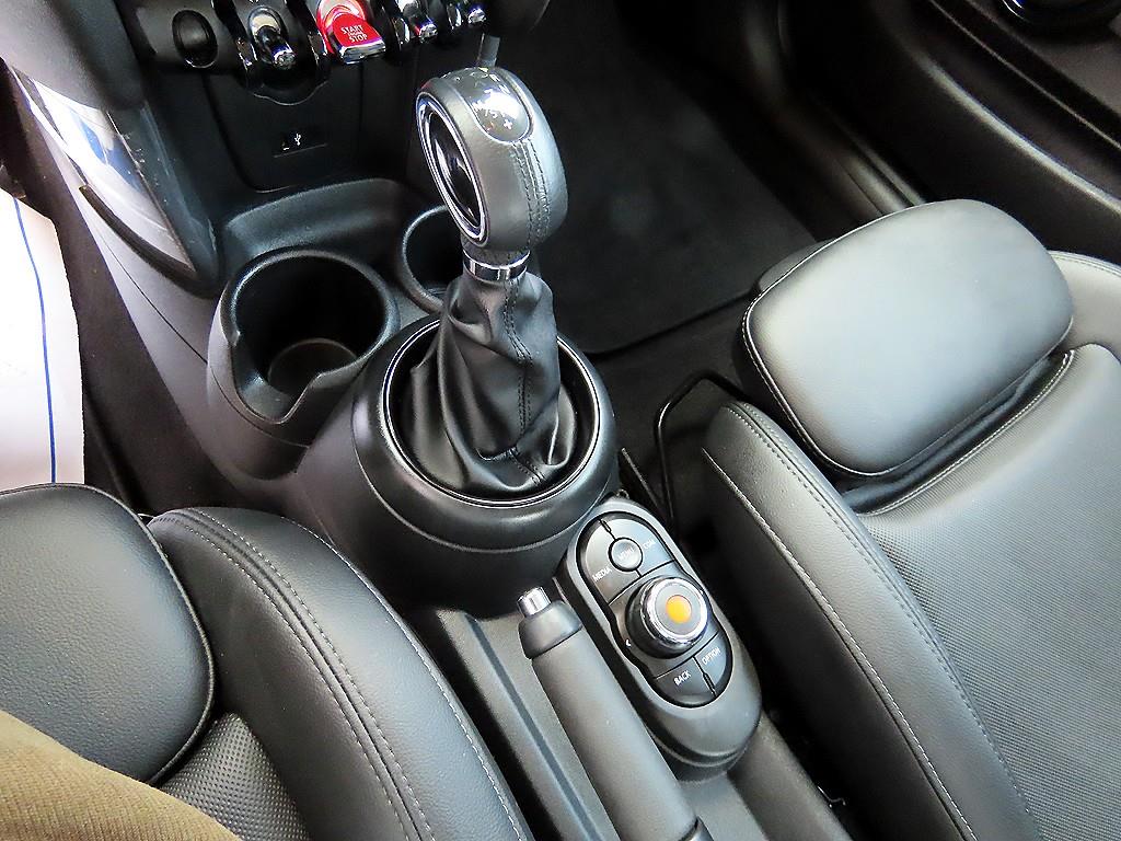 Mini Cooper - Vista 10