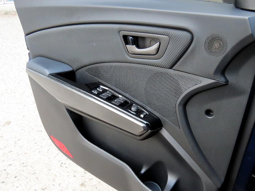 Ssangyong Tivoli - Vista 11