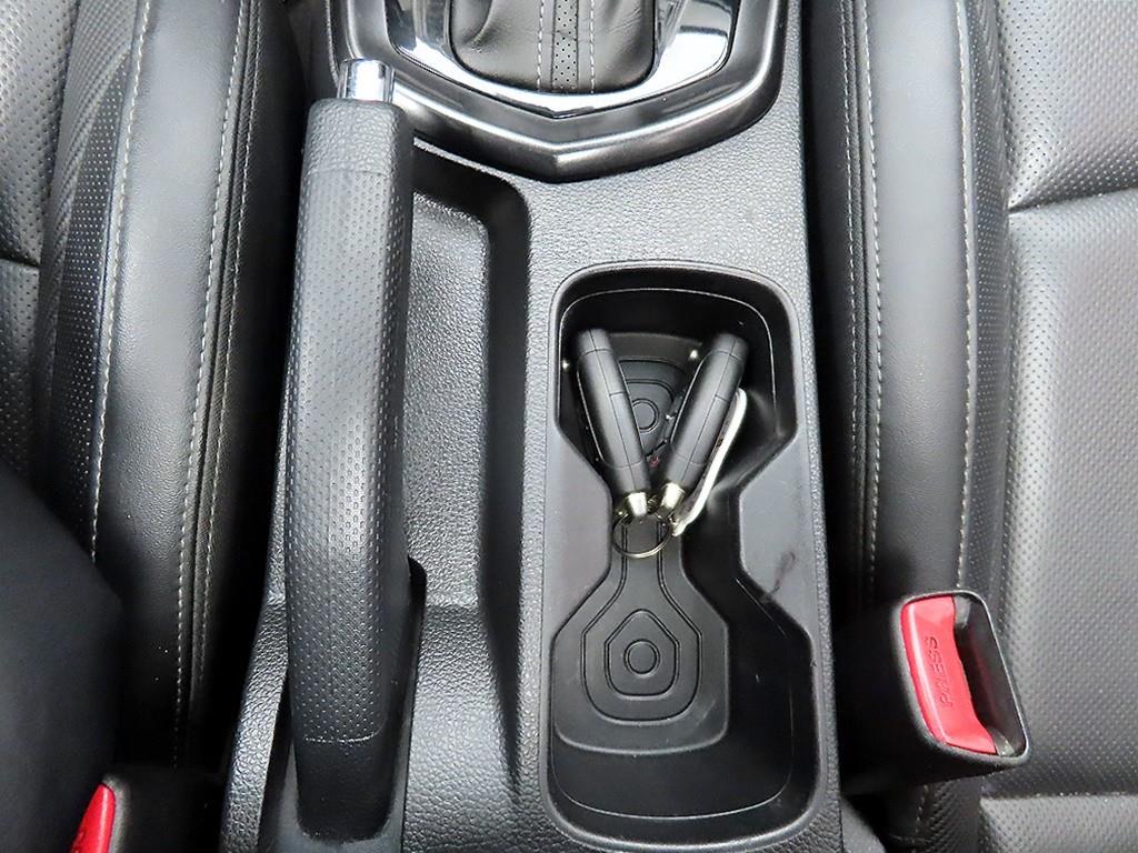 Ssangyong Tivoli 2021 Blanco - Importación desde Corea - HF Imports Iquique - Foto 13