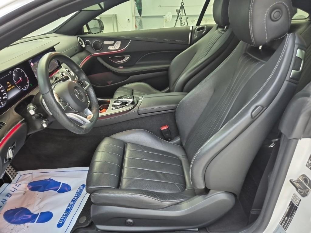 Mercedes Benz E class - Vista 11