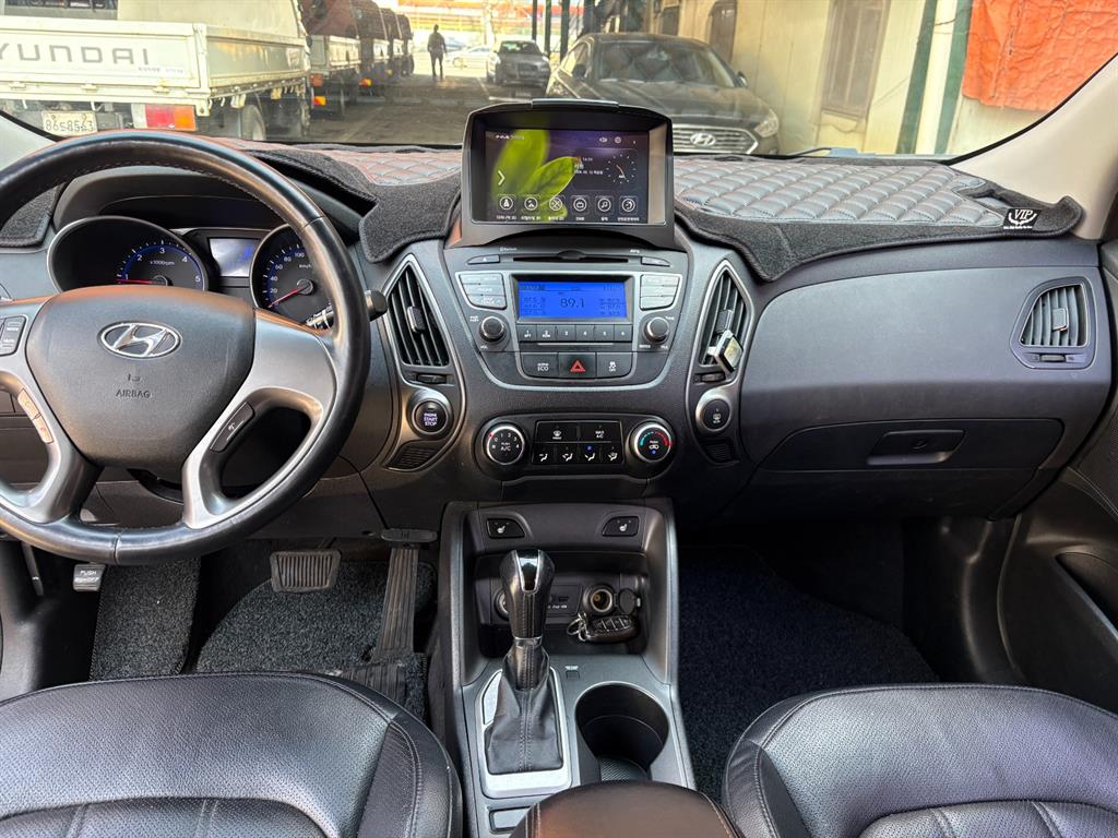 HYUNDAI Tucson - Vista 5