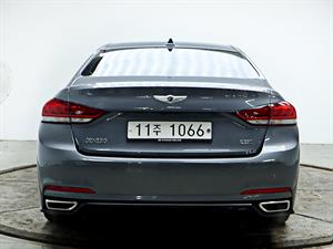 HYUNDAI Genesis - Vista 6