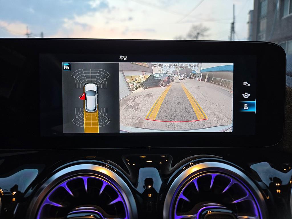 Mercedes Benz GLA Class 2022 Blanco - Importación desde Corea - HF Imports Iquique - Foto 18